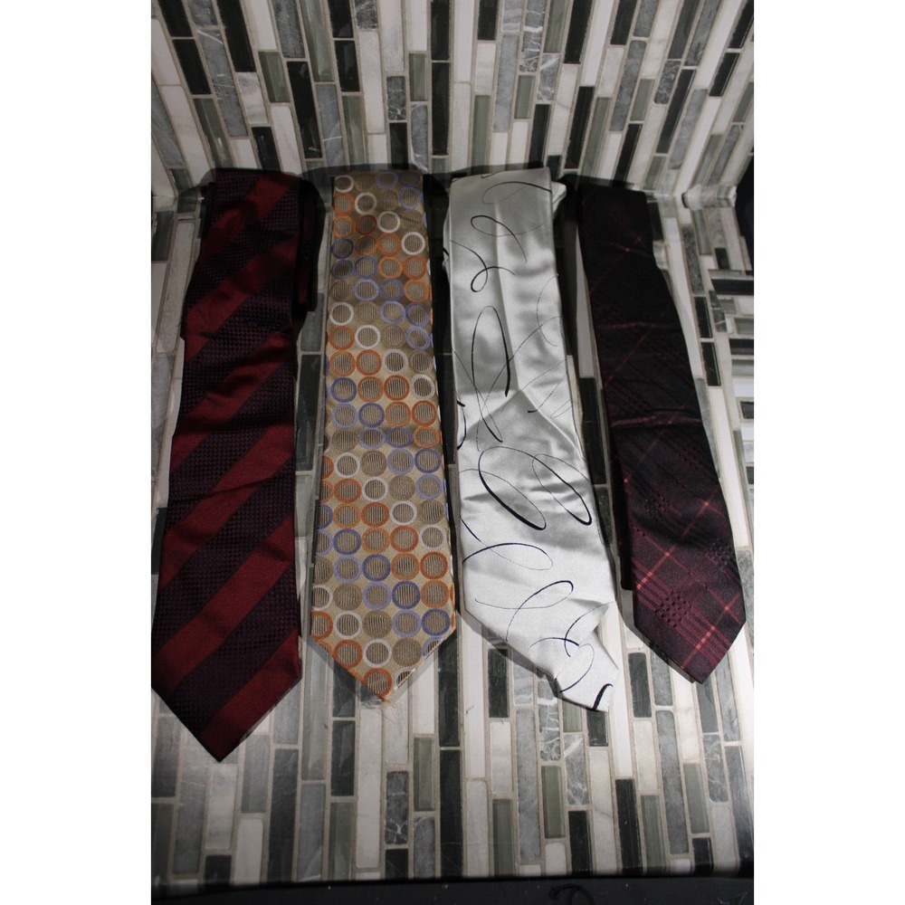 Lot of 4 Designers Ties‎